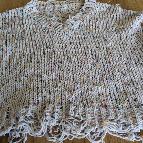 Adora Distressed Cropped Knit Sweater Size Small - Picture 2 of 7